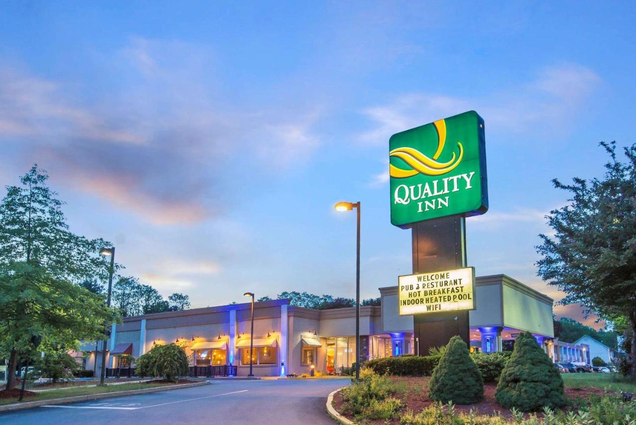 Quality Inn Brattleboro Exterior photo